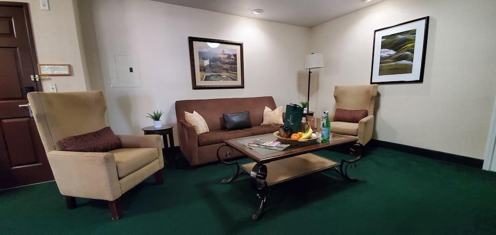 Rogue Regency Inn & Suites Medford Kültér fotó