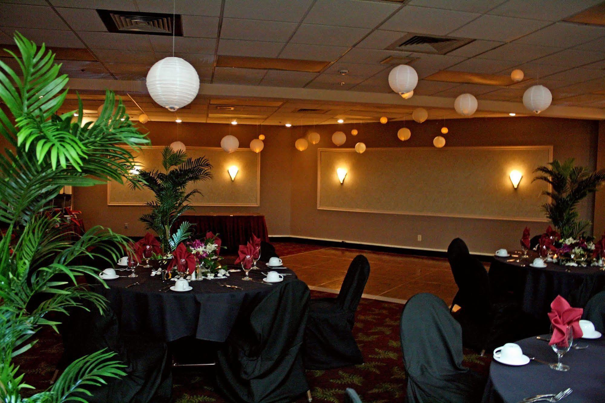 Rogue Regency Inn & Suites Medford Kültér fotó